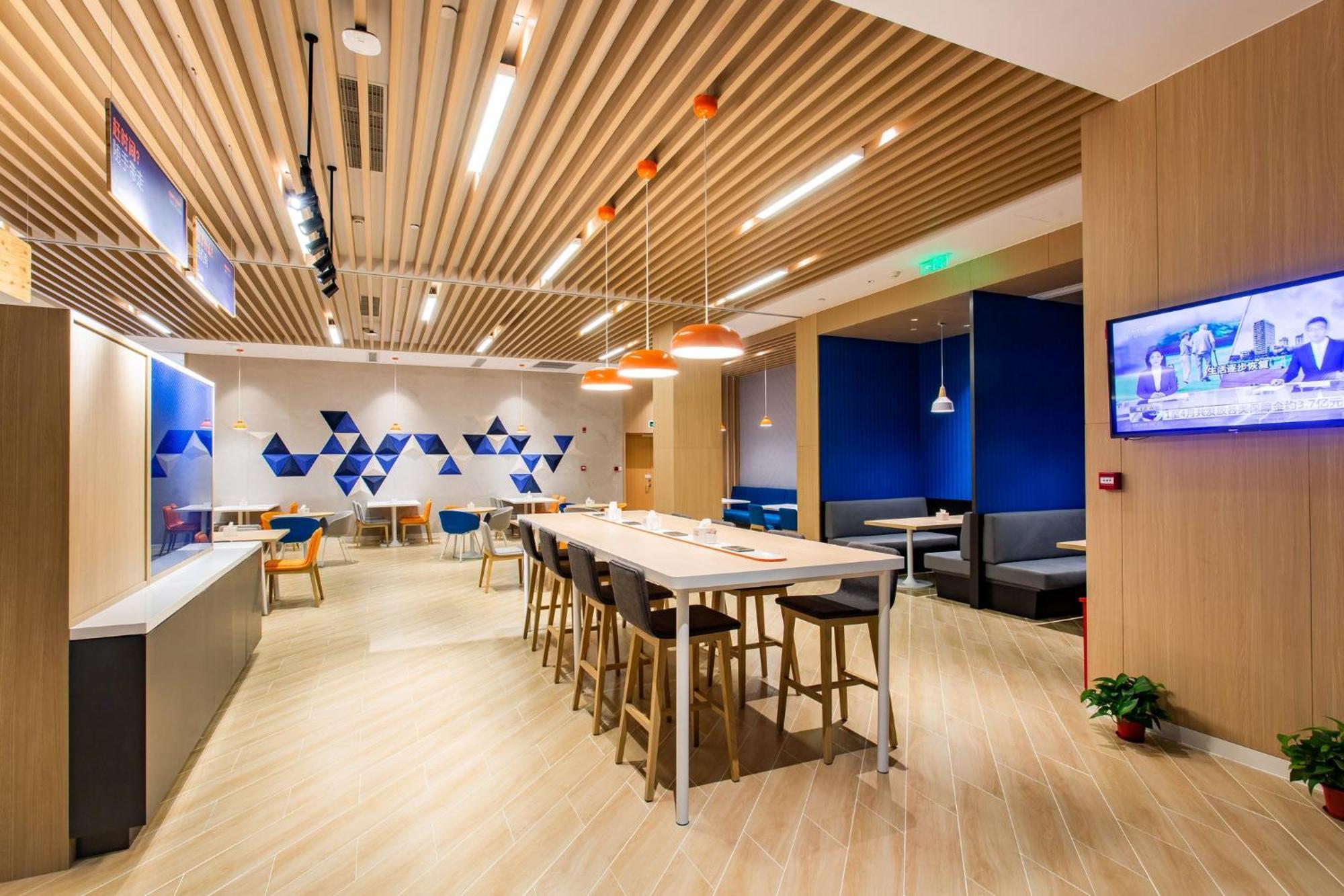 Holiday Inn Express Jiangmen Jianghai By Ihg Extérieur photo