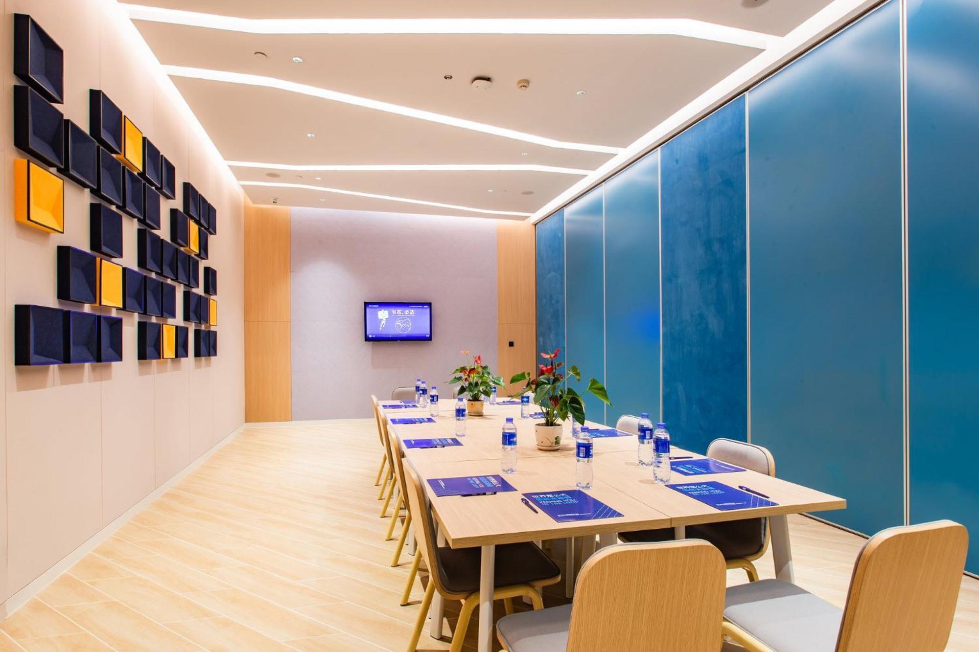 Holiday Inn Express Jiangmen Jianghai By Ihg Extérieur photo